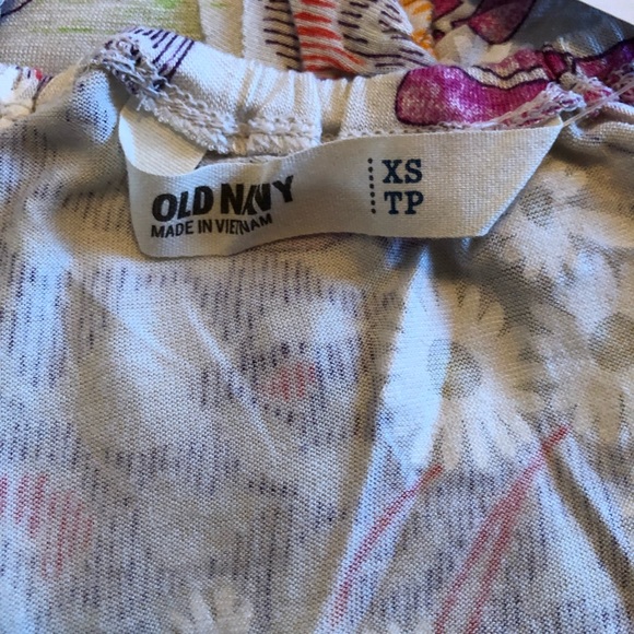 OLD NAVY RUFFLED V NECK FLORAL TANK Sz XS/TP - Picture 11 of 12